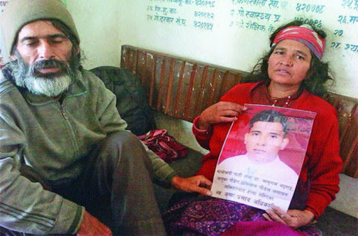 १२ बर्षे शसस्त्र द्वन्दकाे कुरूप दृष्यः यसरी उजाडियाे अधिकारी परिवार