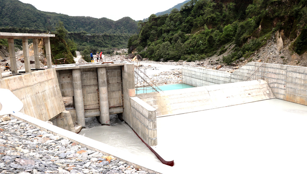 माथिल्लो मोदी-ए जलविद्युत् आयोजनामा लगानी जुट्यो