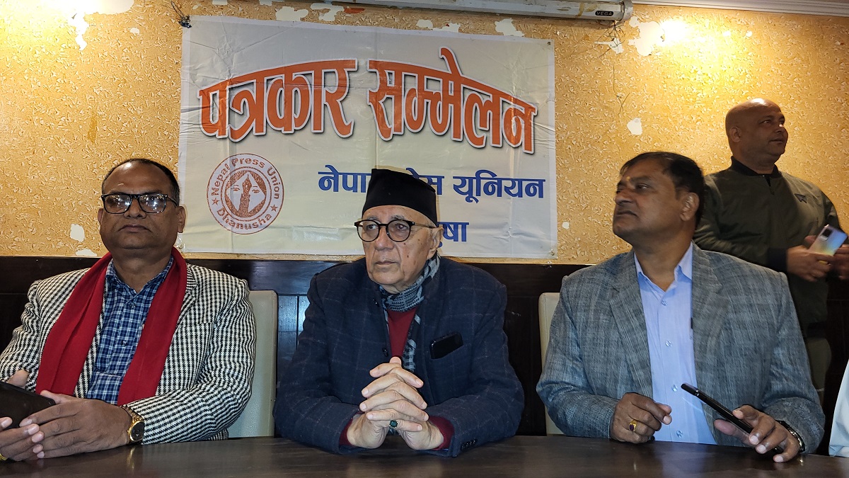 सरकारकेँ सफल बनेबाक लेल सबके साथ जरुरी : डा. शेखर कोइराला