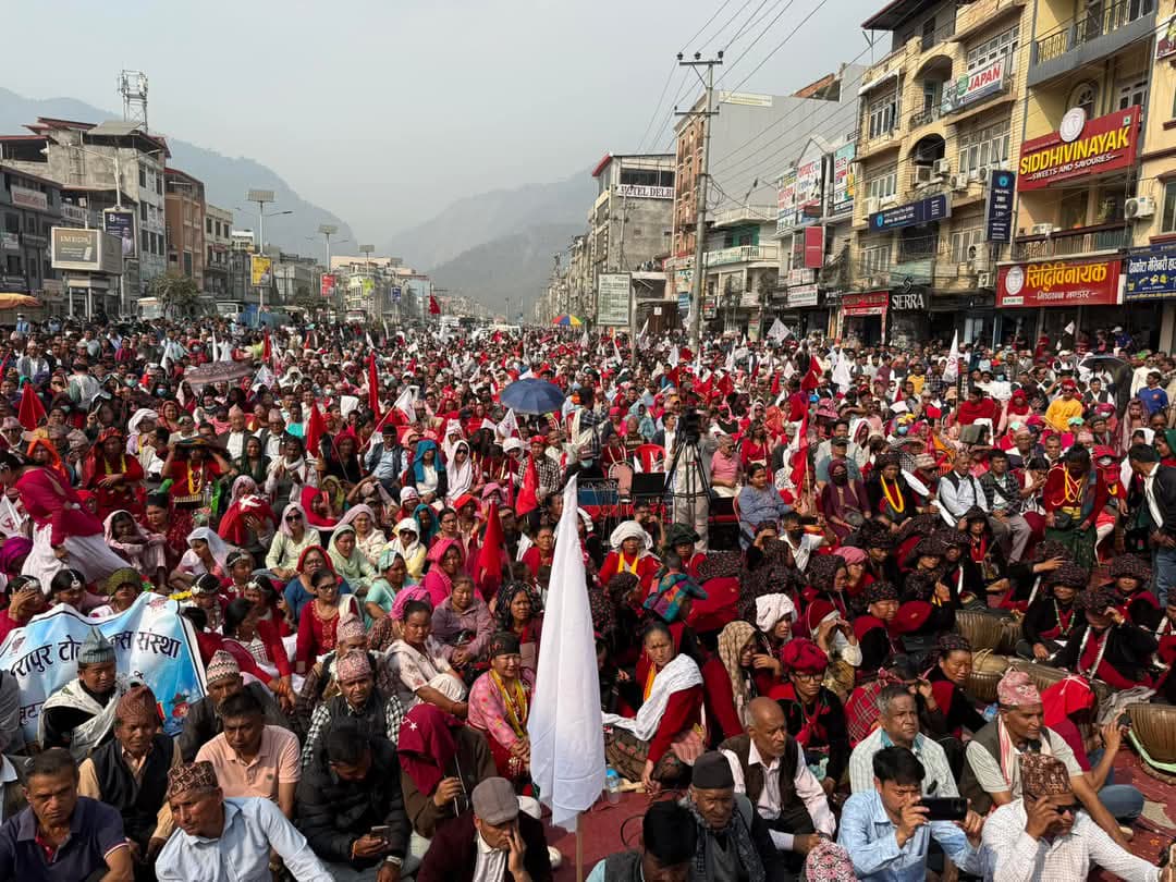 प्रतिगामी र प्रतिक्रियावादी शक्तिविरुद्ध लाखौँ जनता सडकमा उतार्छौँ : प्रचण्ड