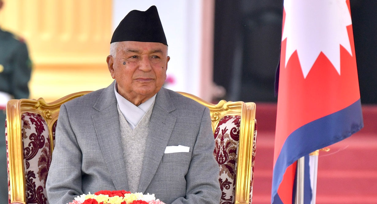 राष्ट्रपति रामचन्द्र पाैडेलकाे घरमा पनि आगजनी