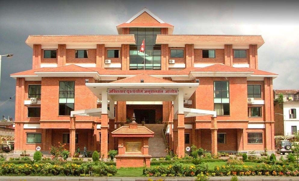 नारायणी अस्पतालका तत्कालीन निर्देशक ठाकुरविरुद्ध भ्रष्टाचार मुद्दा