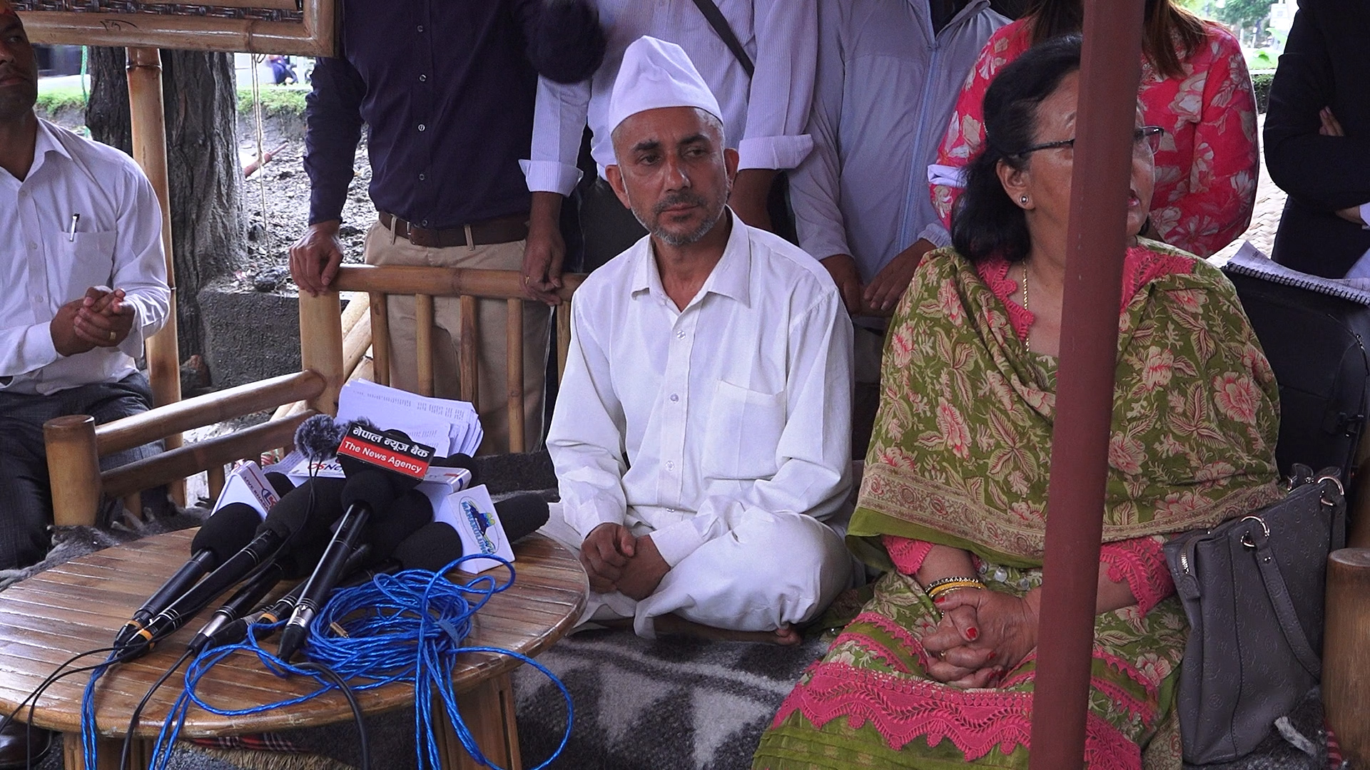 १६ बुँदे सहमतिसँगै मेयर भट्टराईको अनशन तोडियो