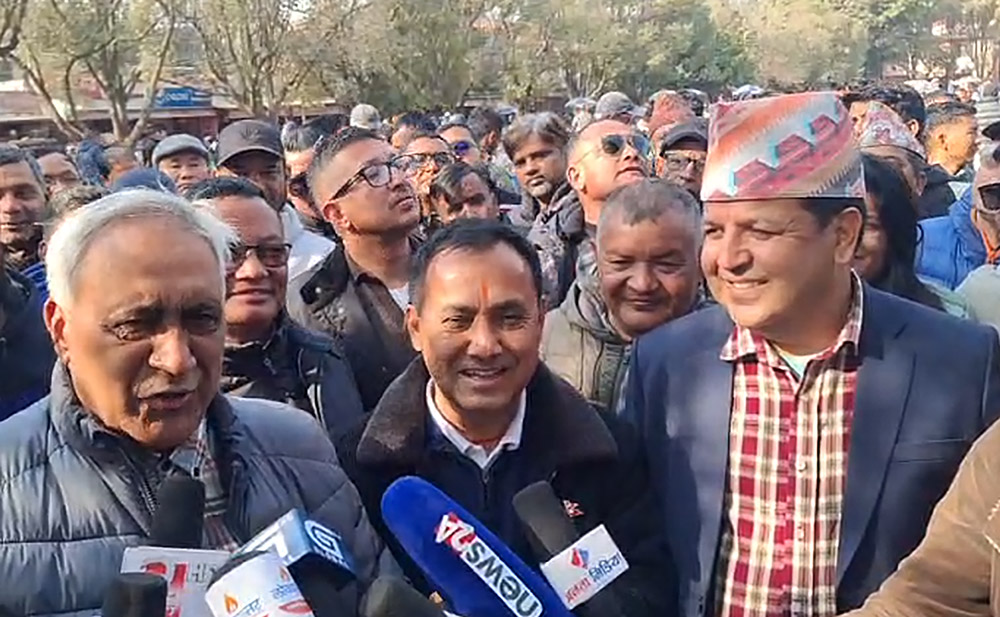 विशेष महाधिवेशनमा सभापति पनि आउनुपर्छ: भण्डारी