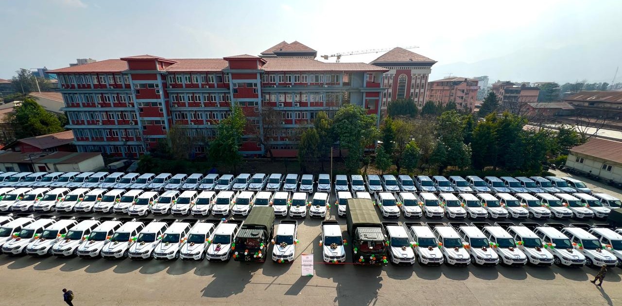 भारत सरकारद्वारा नेपाललाई सहयोग स्वरुप सवारीसाधान हस्तान्तरण