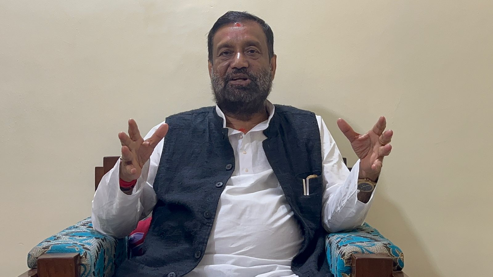 नेपाली कांग्रेसको नयाँ नेतृत्वले नयाँ दिशा लिएको छ : विमलेन्द्र निधि