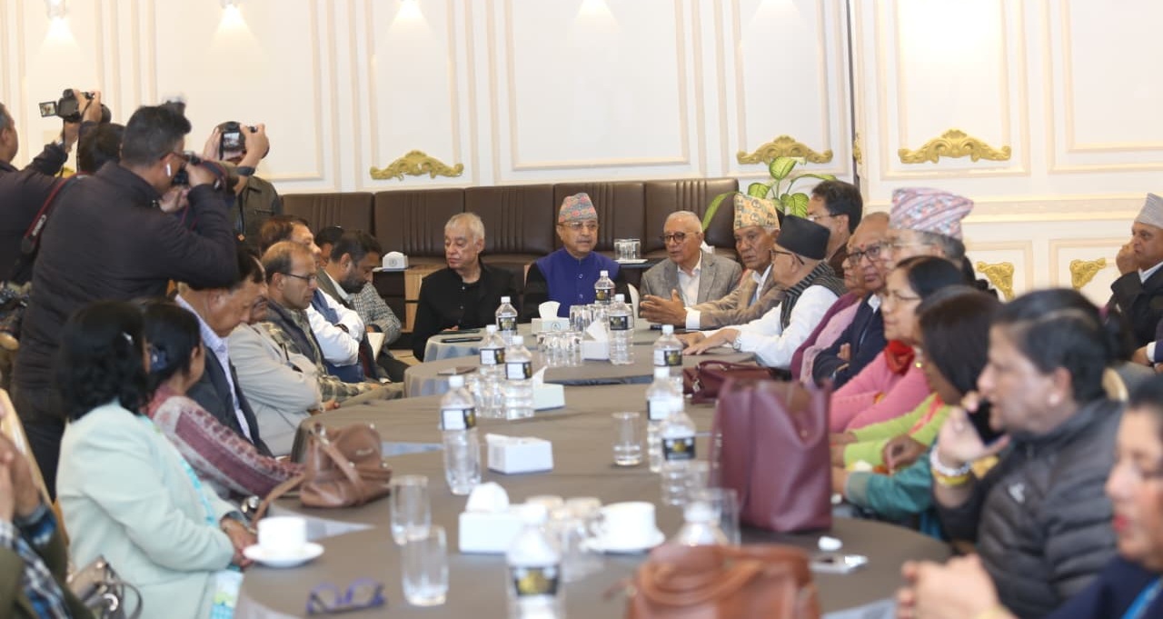 कांग्रेसमा संस्थागत प्रक्रिया बाहिर पूर्णबहादुर खड्का समूह, अनुशासन उल्लंघन गरेको भन्दै आलोचना