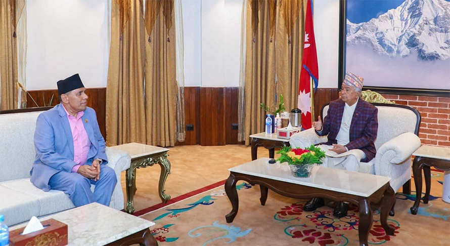राष्ट्रिय सभा अध्यक्ष दाहालले राष्ट्रपति पौडेल भेटे