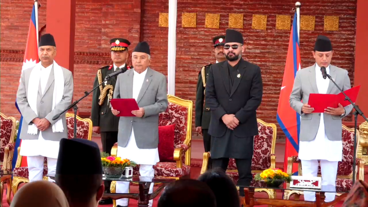 नवनिर्वाचित सभामुख अर्यालद्वारा शपथ ग्रहण