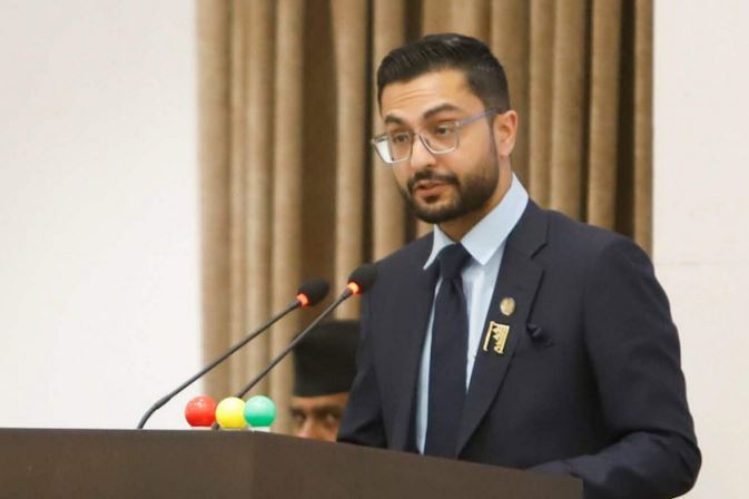 सरकारले विद्यार्थीलाई शैक्षिक अधिकारबाट वञ्चित गर्दैन  : शिक्षामन्त्री