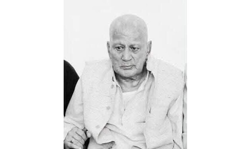 रहेनन् पूर्वमन्त्री राजेन्द्र खरेल
