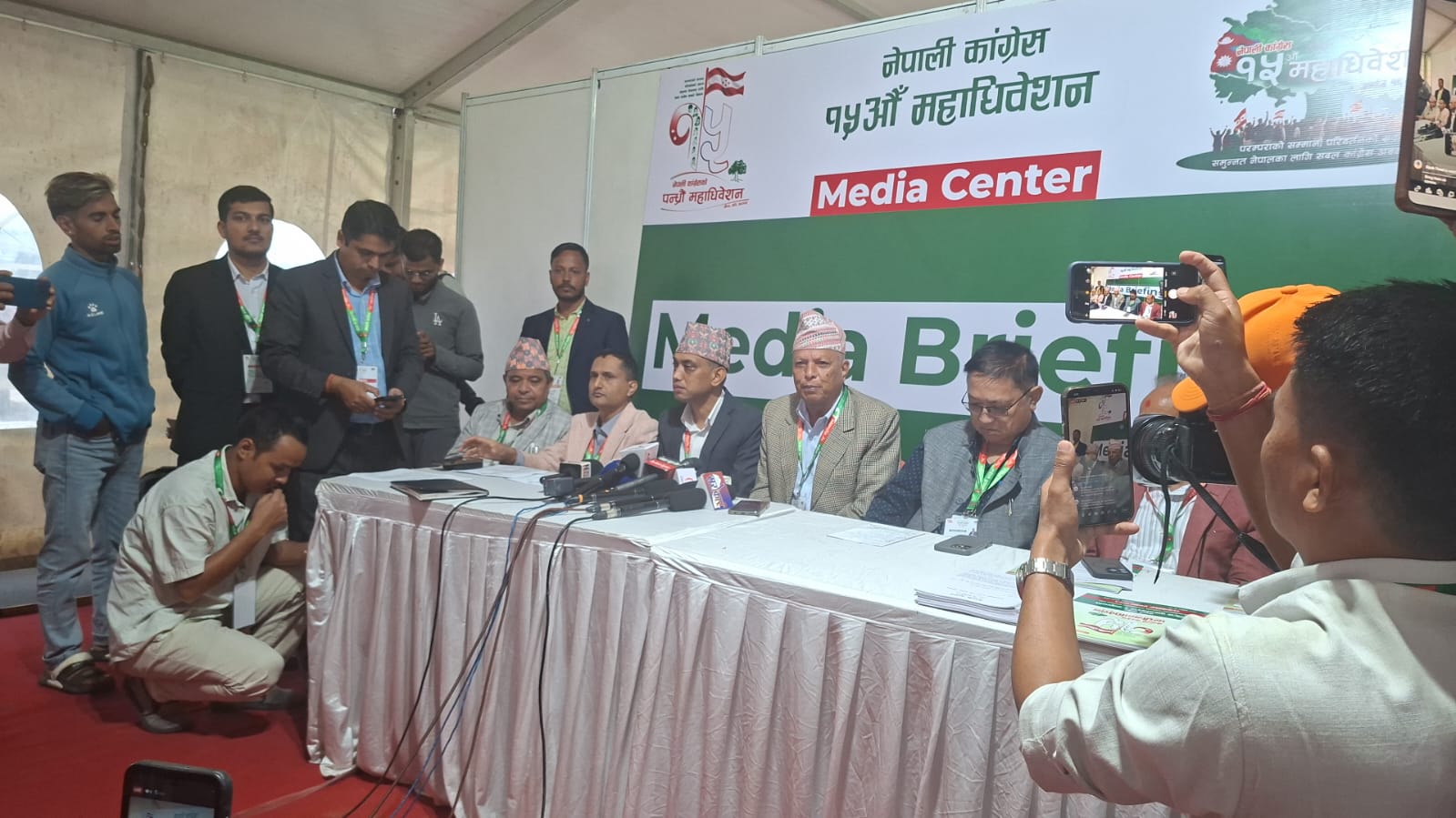 कांग्रेस महाधिवेशनको मतदान भोलि बिहान ७ बजेदेखि, प्रतिनिधिको थप एक दिनको खर्च पार्टीले व्यहोर्ने